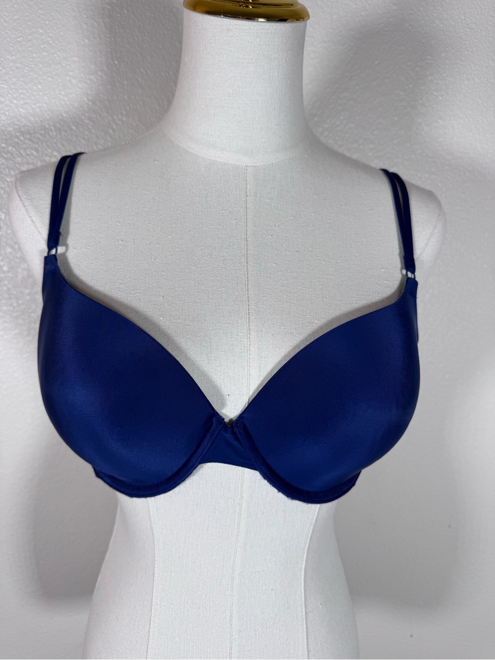 Victoria's Secret Deep Blue Smooth Underwire Demi Bra